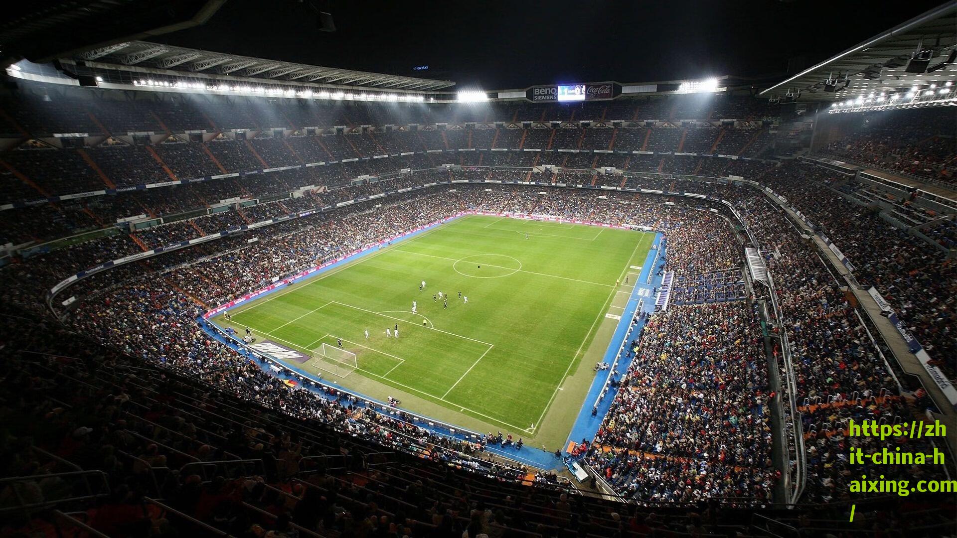 德转统计五大联赛最年长戴帽前十，莱万位列第八，C罗两度上榜