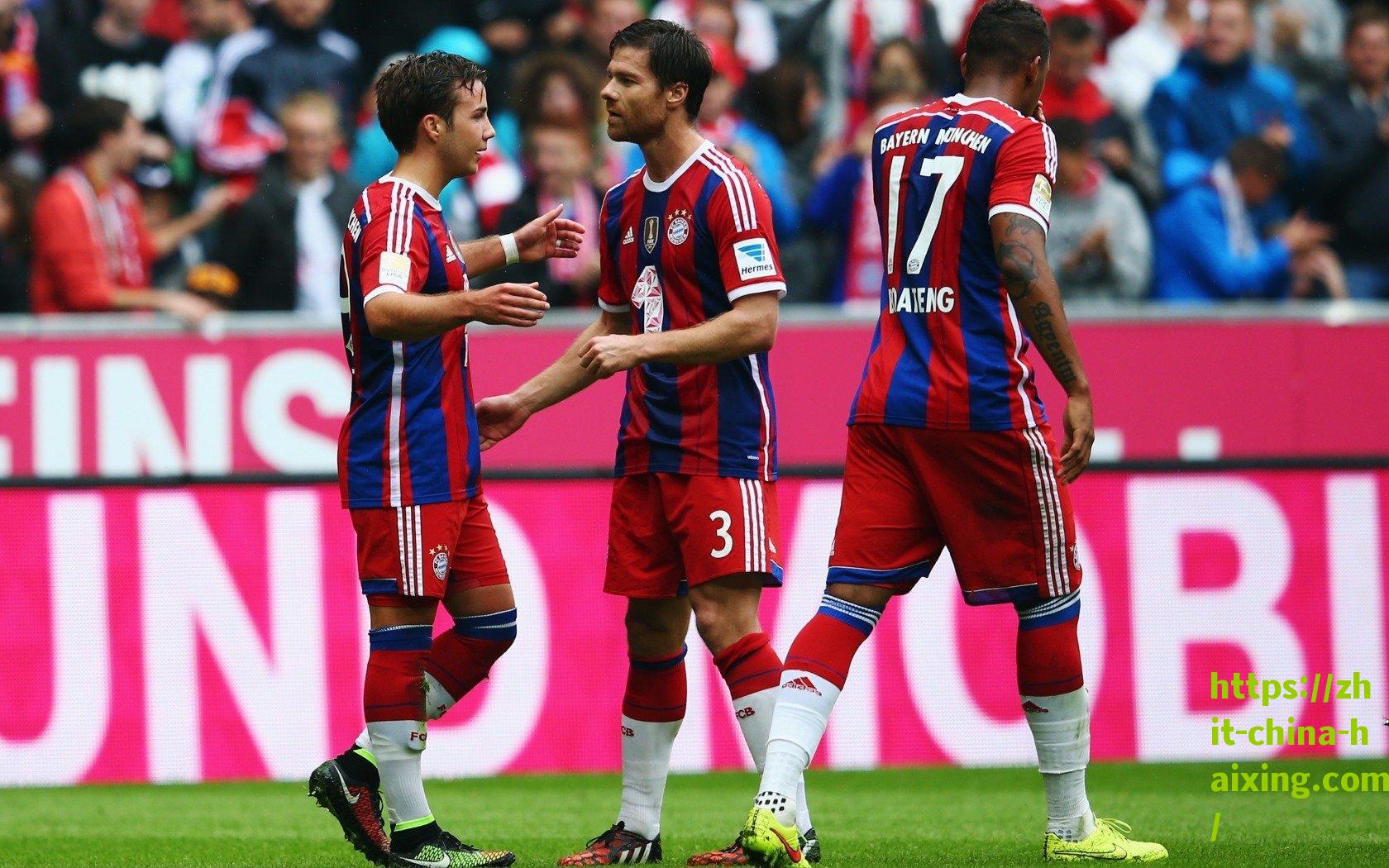 新英格兰爱国者队新星德雷克-梅耶突破性表现，单场传球首超300码引领球队逆转